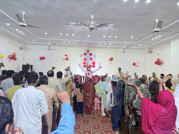 The congregation celebrating the resurrection