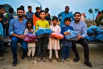 Blanket distribution