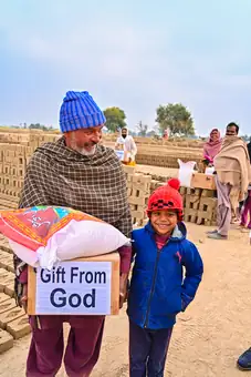 Food and ration distribution