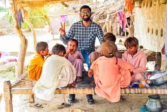 Food and ration distribution